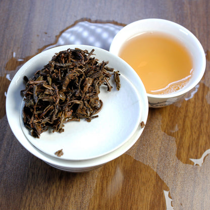 Morning Call: Sheng Pu-Erh Bingcha 2013